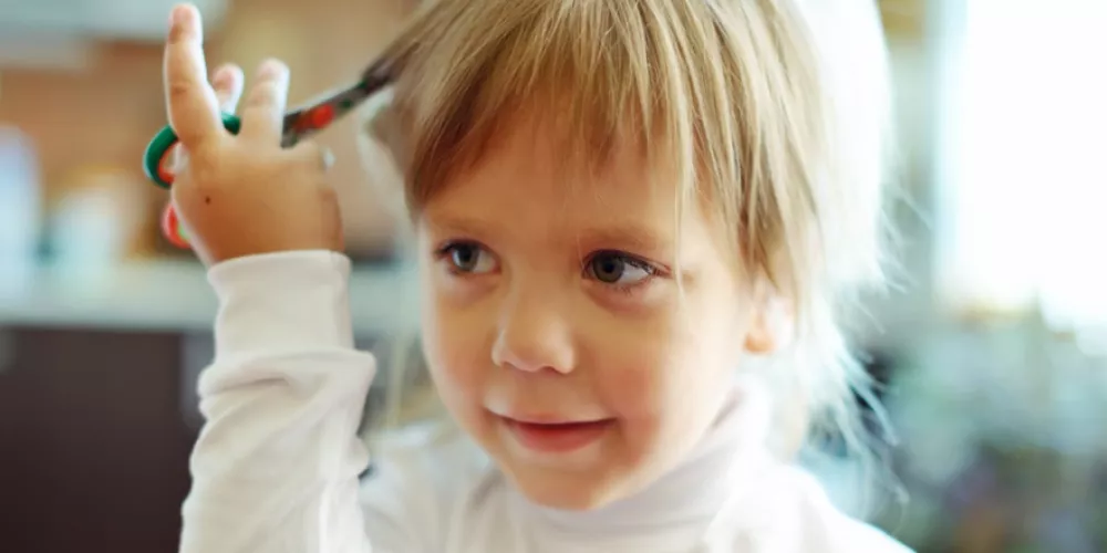 تقصف الشعر عند الأطفال