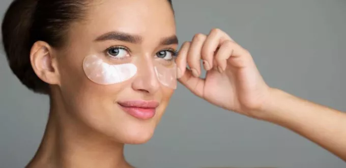 أفضل ماسك للعين للهالات السوداء حول العينين بمكونات طبيعية 2 ماسك للعين للهالات السوداء