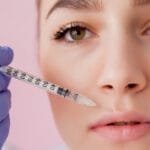 تعرف على أضرار حقن البوتوكس في الشفاه وتأثيرها على المظهر 8 أضرار حقن البوتوكس في الشفاه